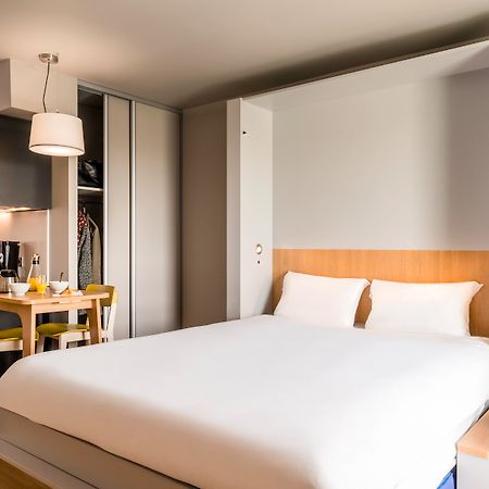 Aparthotel Adagio Access Colombes La Defense Екстериор снимка