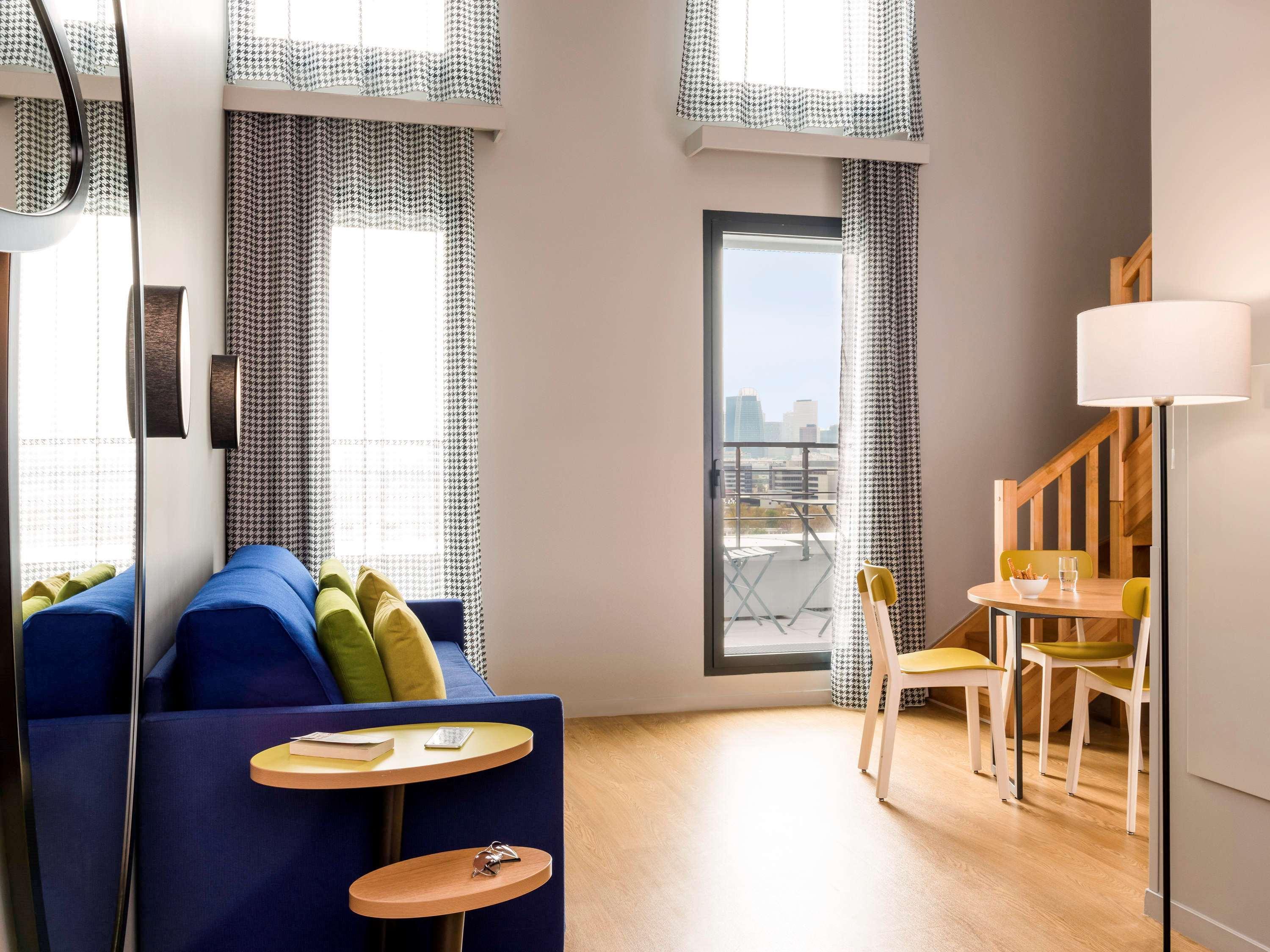 Aparthotel Adagio Access Colombes La Defense Екстериор снимка