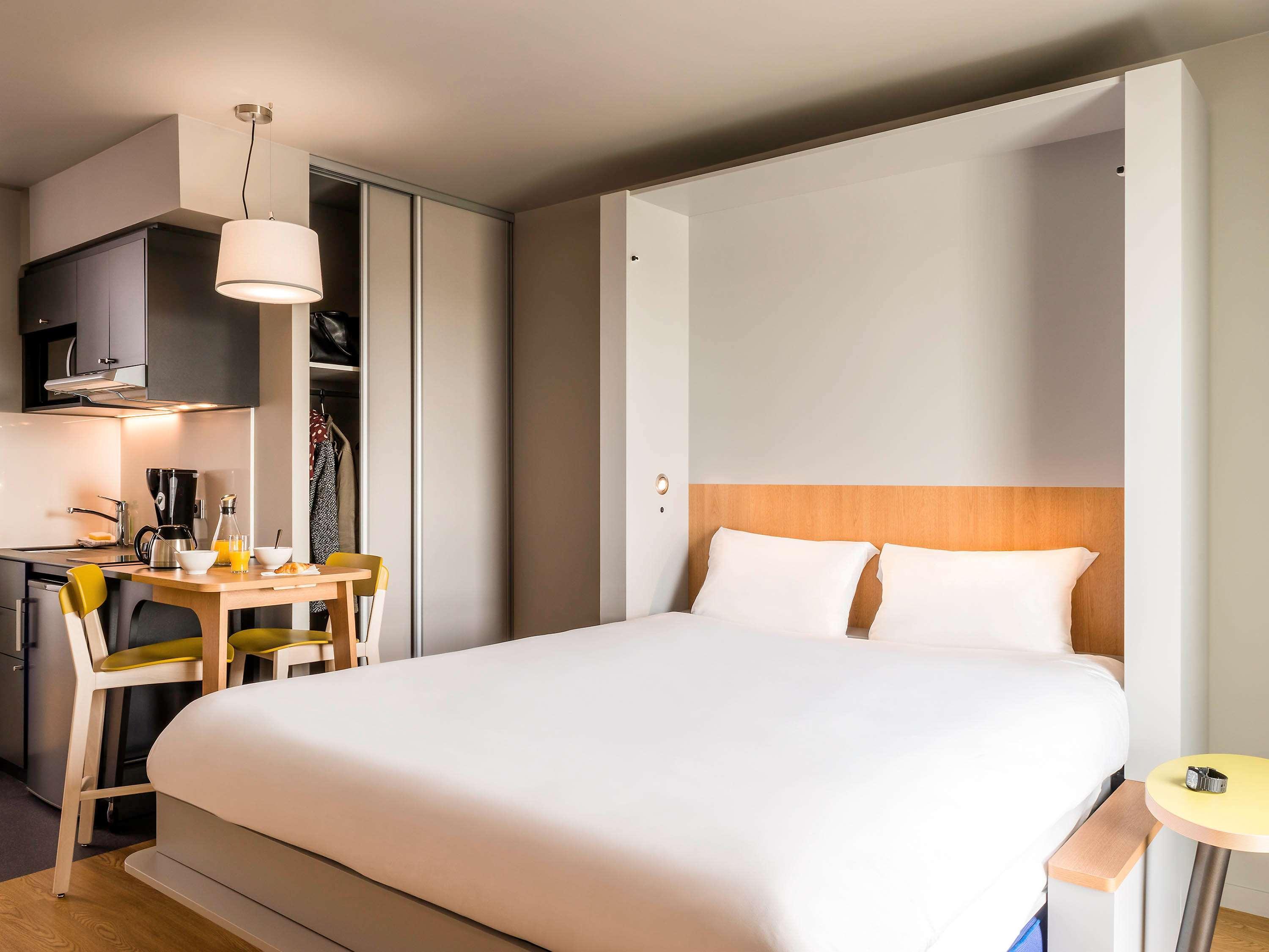 Aparthotel Adagio Access Colombes La Defense Екстериор снимка