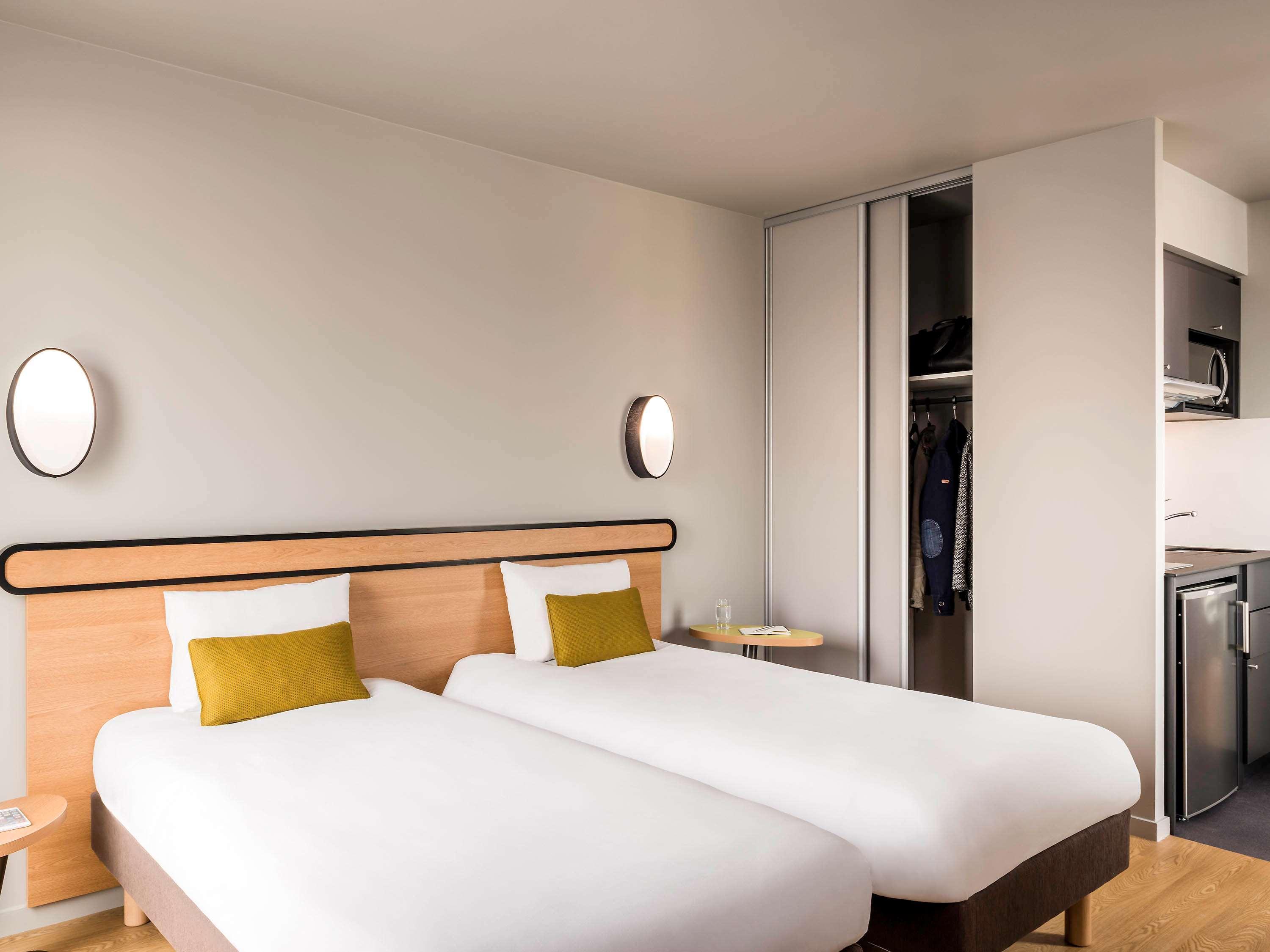 Aparthotel Adagio Access Colombes La Defense Екстериор снимка