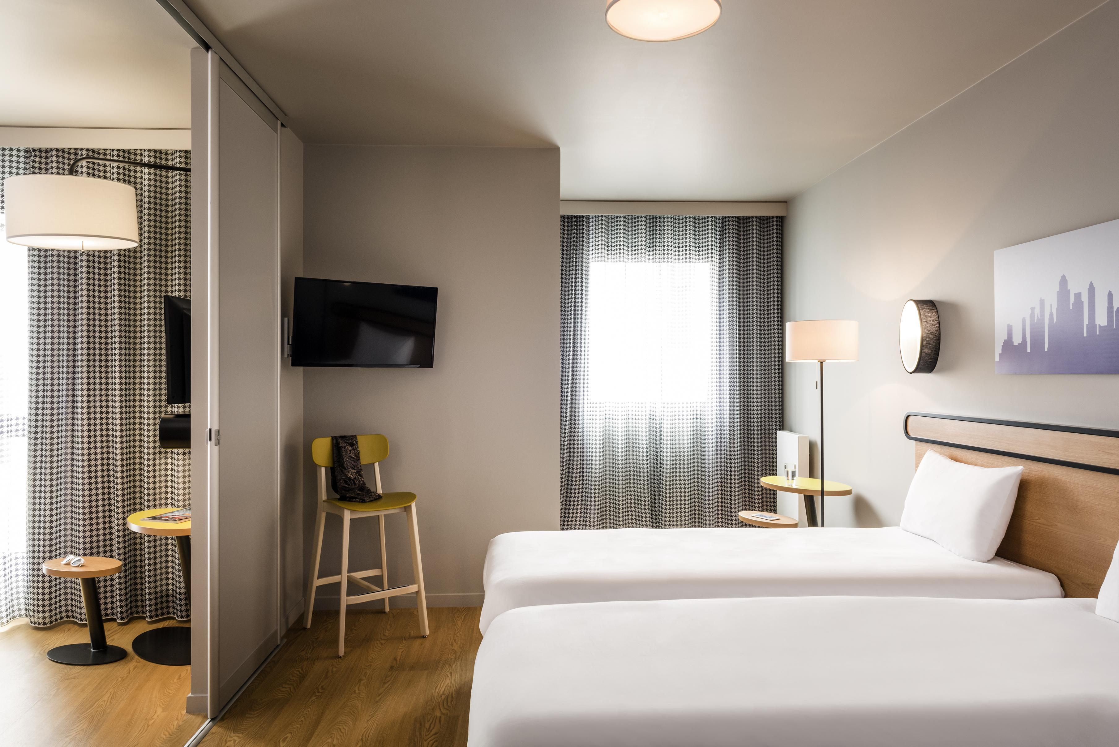 Aparthotel Adagio Access Colombes La Defense Екстериор снимка