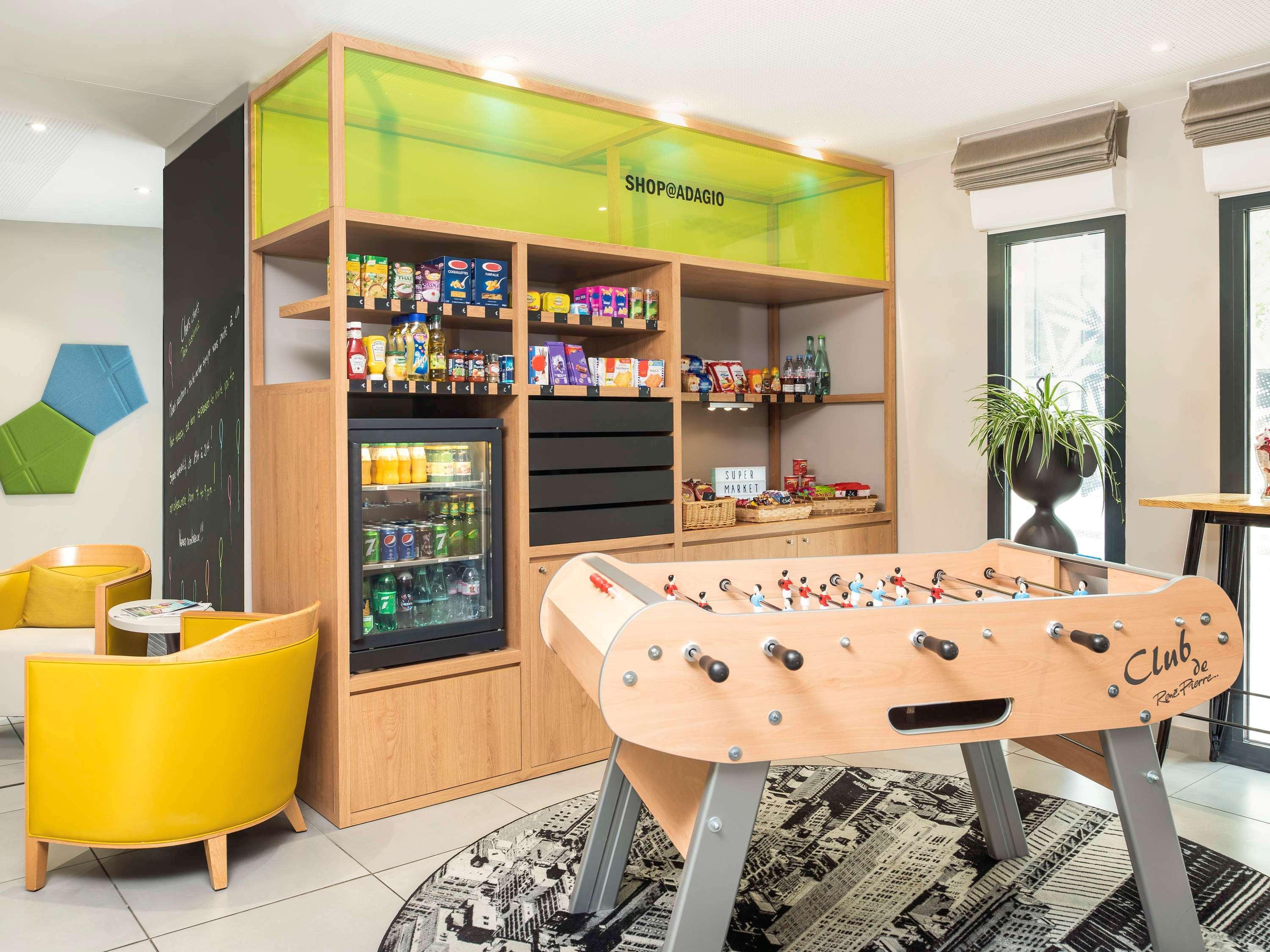 Aparthotel Adagio Access Colombes La Defense Екстериор снимка