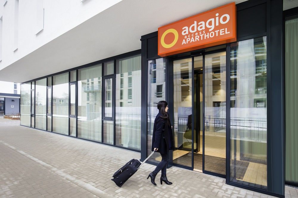 Aparthotel Adagio Access Colombes La Defense Екстериор снимка