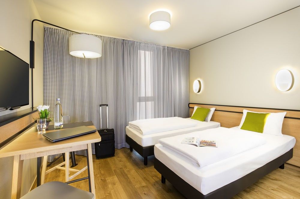Aparthotel Adagio Access Colombes La Defense Екстериор снимка
