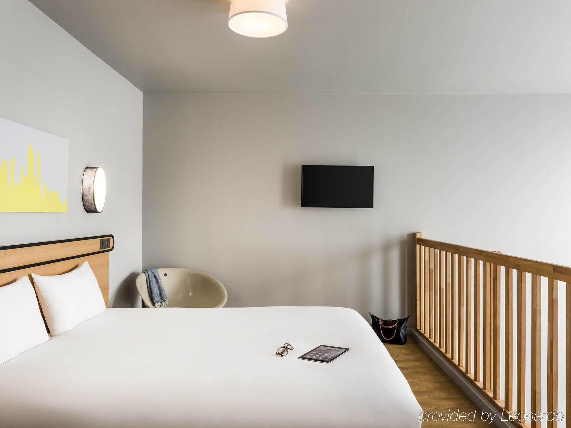 Aparthotel Adagio Access Colombes La Defense Екстериор снимка