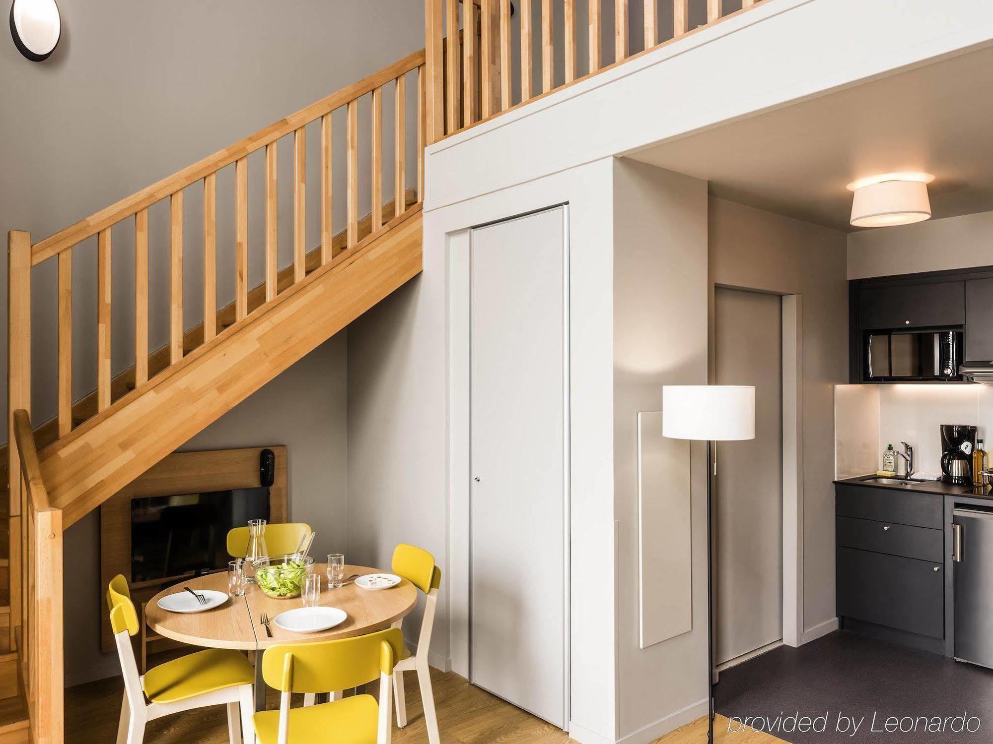Aparthotel Adagio Access Colombes La Defense Екстериор снимка